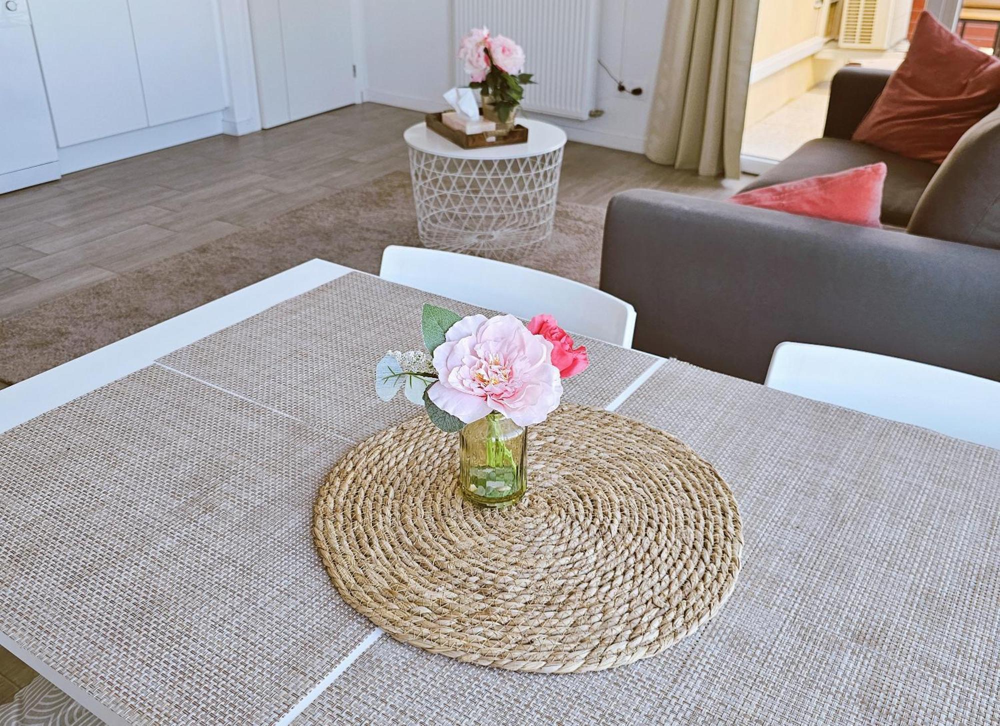 מונטה Lakeside Provence - Appartement Classe 4 Etoiles, Vue Sur Le Lac, Parking Sous-Sol, Double Clim מראה חיצוני תמונה