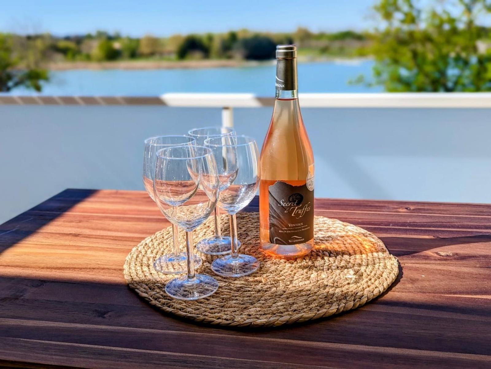מונטה Lakeside Provence - Appartement Classe 4 Etoiles, Vue Sur Le Lac, Parking Sous-Sol, Double Clim מראה חיצוני תמונה