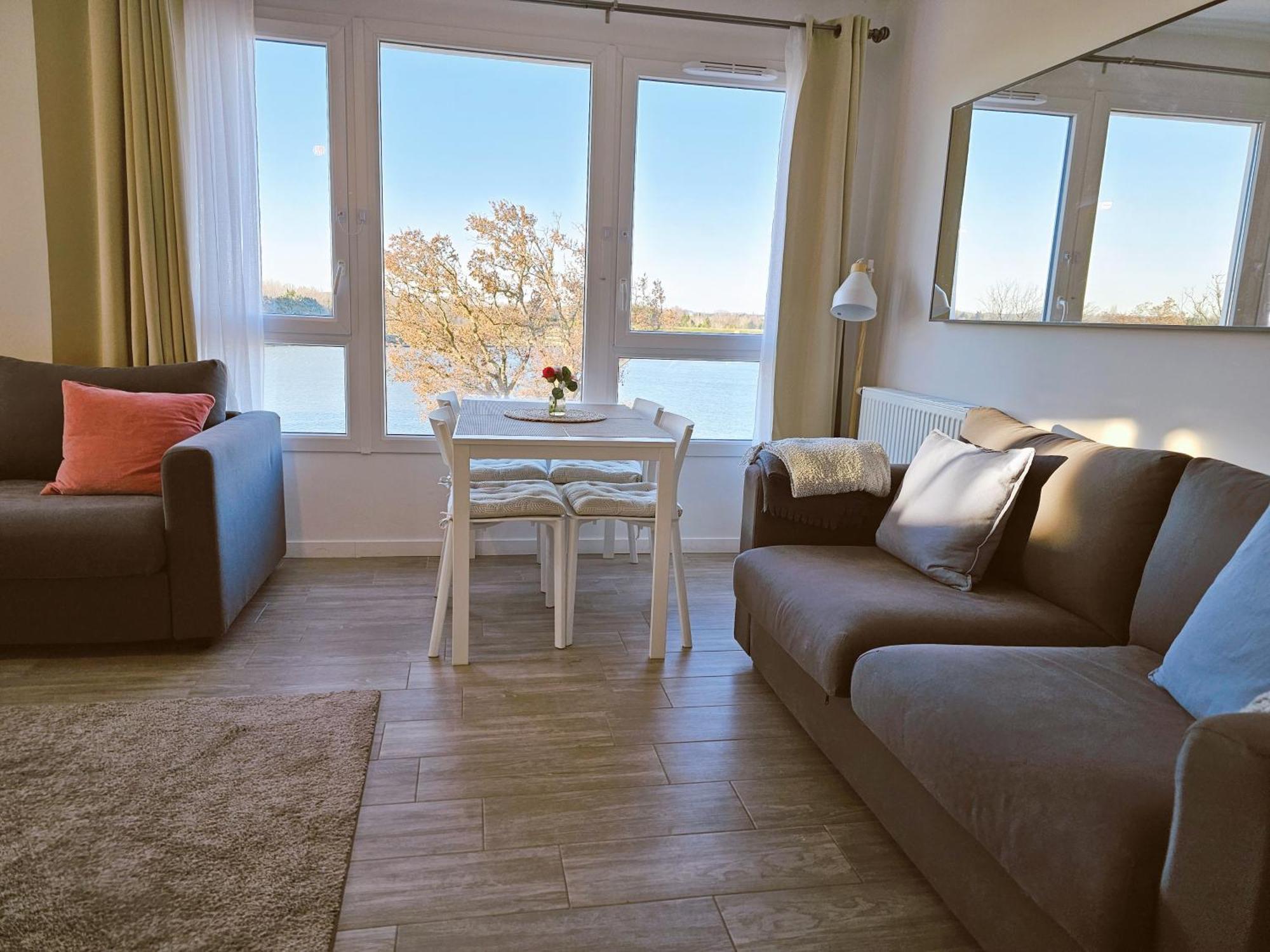 מונטה Lakeside Provence - Appartement Classe 4 Etoiles, Vue Sur Le Lac, Parking Sous-Sol, Double Clim מראה חיצוני תמונה